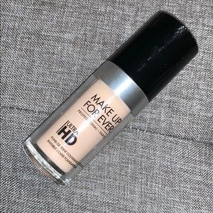 ULTRA HD FOUNDATION INVISIBLE COVER FOUNDATION